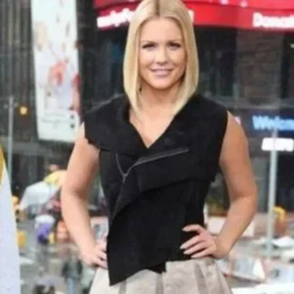 BCBGMAXAZRIA Fabian Faux Suede Vest (size S) - Picture 8 of 9